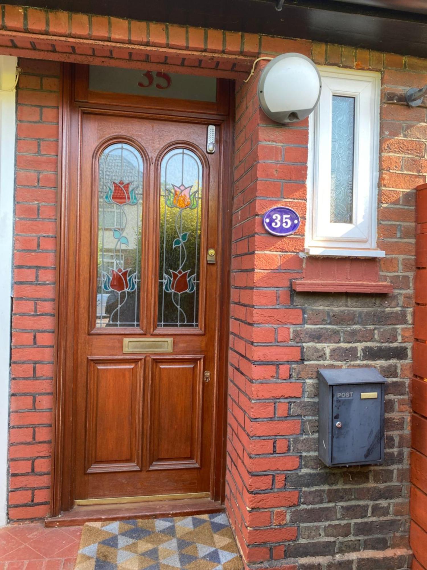 35 Holborn Road E13 8ph Gazde/Camere de închiriat Londra